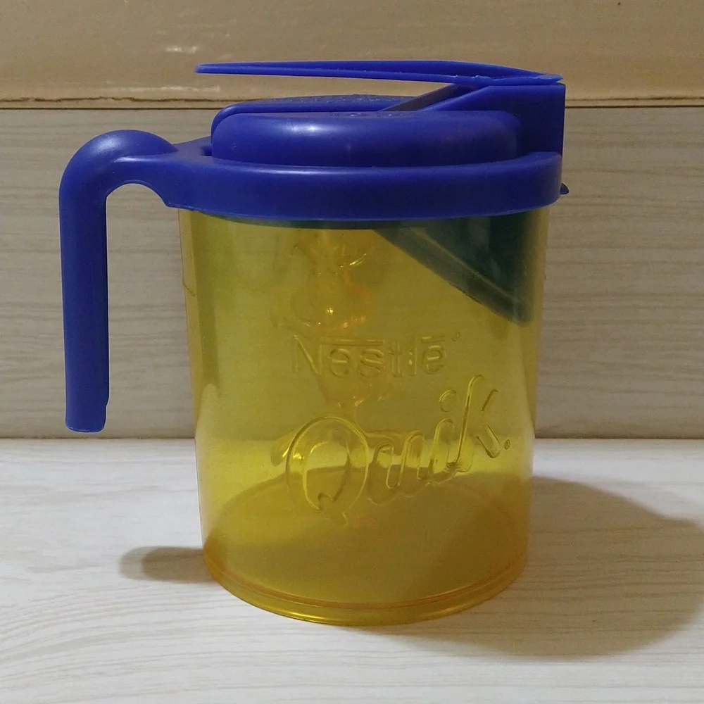 Vintage 1994 Nestle Quik Shot Dispenser Plastic Pitcher Mug